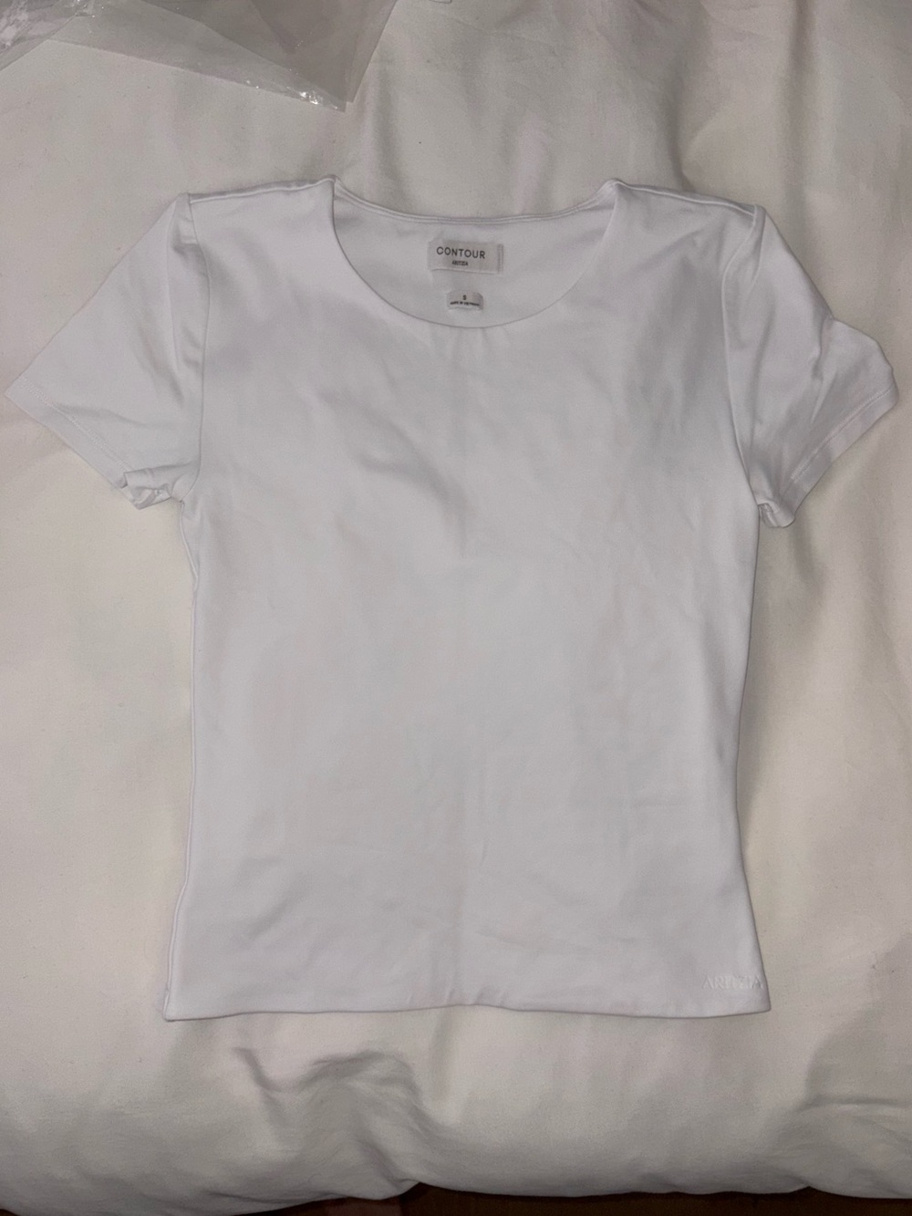 Aritzia White Short Sleeve Contour Tee